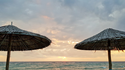 parasole nad morzem © michalsen