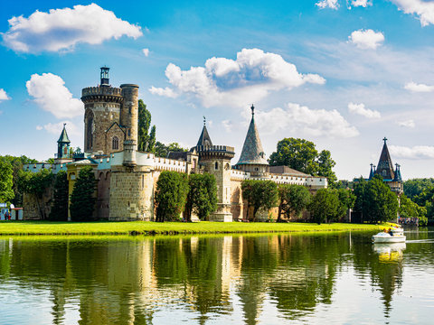 Franzensburg Wasserschloss Laxenburg