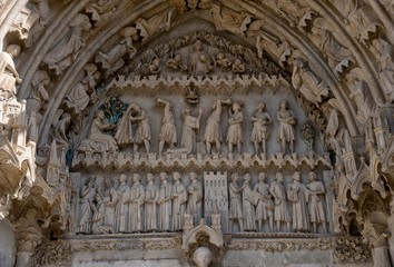 Portiqueentr Cathdrale Sainttienne Bourges France