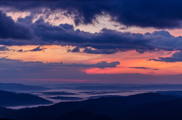 Wschód słońca Bieszczady