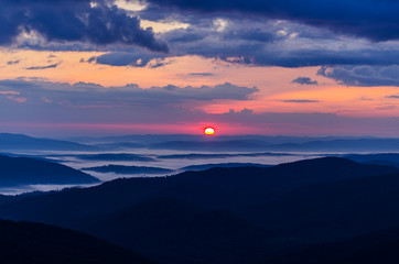 Wschód słońca Bieszczady