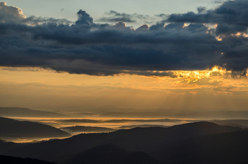 Bieszczady mgła