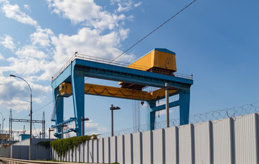 water lock, gateway, crane