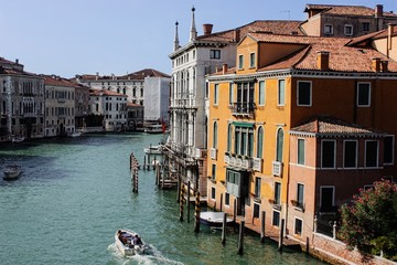 Sunday drive in venice