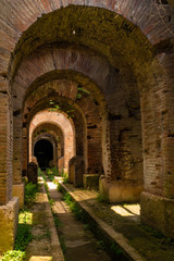 Fototapeta na wymiar arch in capua amphitheatre