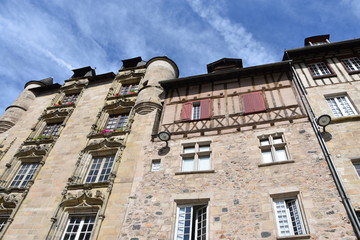 Cloître, cathédrale, Tulle, centre ville