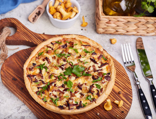 Quiche – open tart pie with chicken meat, chanterelles mushrooms, onion and cheese