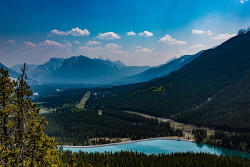 Fototapeta na wymiar The Canadian Rockies