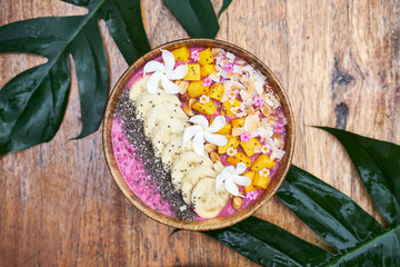 Tropical Breakfast Fruit Smoothie Bowl