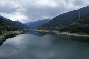 Naklejka na ściany i meble 日本　秩父の浦山ダム