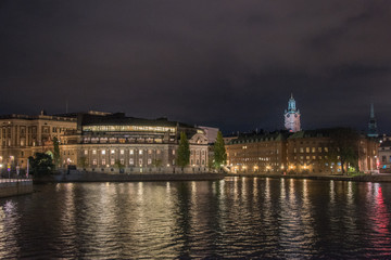 Obraz na płótnie Canvas Evening view over Stockholm government buildings in the autumn