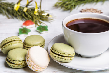 Image with macaroons.
