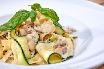 pasta with zucchini and mushrooms