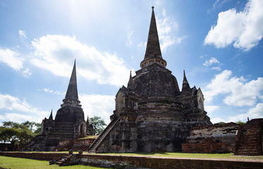 Fototapeta premium The ancient ruins of Wat Phra Si Sanphet, Ayutthaya, Thailand.