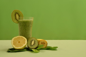 green smoothie - healthy, fruity drink