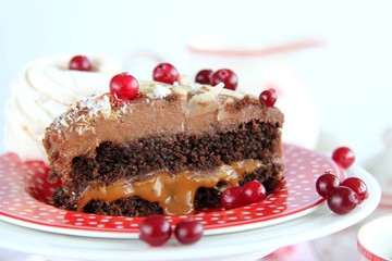 cake with berries