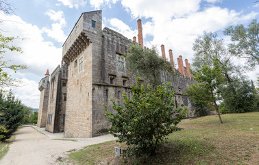 Fototapeta na wymiar Palais des Ducs de Bragance à Guimarães, Portugal