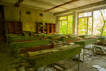 School in the city Pripyat - obrazy, fototapety, plakaty