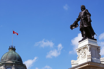 Fototapeta premium Monument à Samuel de Champlain
