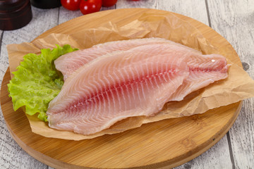 Raw tilapia fish