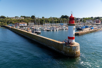 Entrée du Port de l'ile de Groix en Bretagne