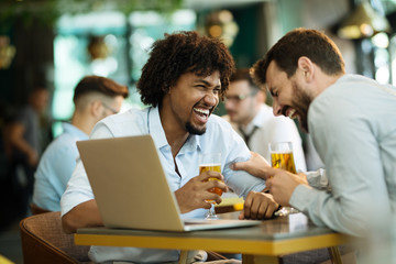 Business people enjoy and work in a cafe