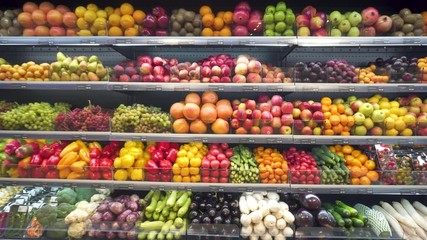 Fresh fruit at the store counter