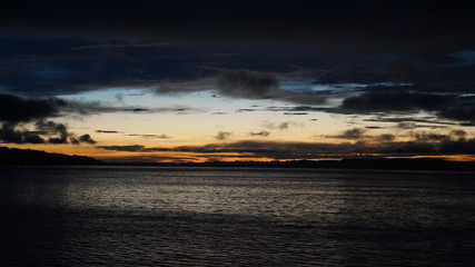 por do sol no rio amazonas
