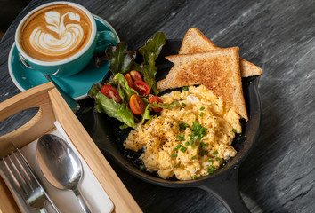 Scrambled Eggs and vegetables