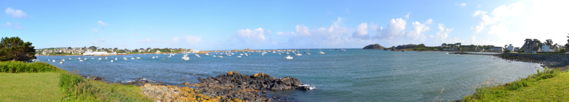 Port du Diben &agrave; Plougasnou primel tr&eacute;gastel panoramique