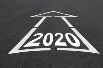 Wegweiser auf der Strasse - 2020