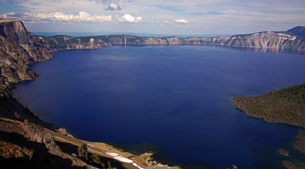 Crater-Lake-Nationalparks © Jürgen Hamann