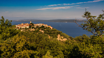 View on medieval town Beli on island Cres, Croatia - obrazy, fototapety, plakaty