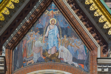 Fototapeta na wymiar mosaic on the outside of the Church of the Savior on Blood
