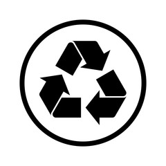 Obraz premium Simple black recycle symbol in a circle. Recycle sign, icon or logo on white background. Label for recyclable products. Reduce reuse recycle concept. Vector illustration, flat style, clip art. 