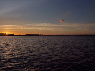 Obraz premium amanecer isla canela huelva