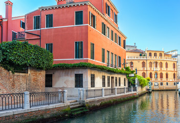 Fototapeta na wymiar Old building house of Venice, Italy. European architecture.