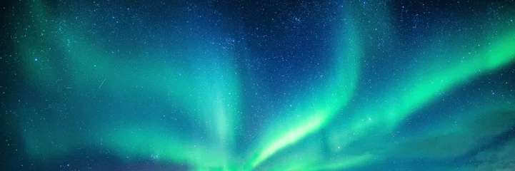 Foto op Plexiglas Turquoise Aurora borealis, Noorderlicht met sterrenhemel aan de nachtelijke hemel