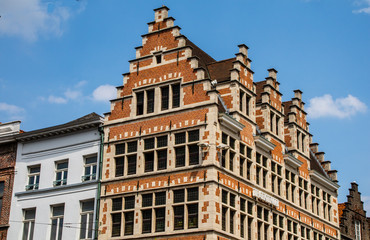 Coleção de janelas antigas, modernas, medievais e vitrais espalhadas pelo mundo. Italia, belgica, alemanha e outros paises principalmente da Europa