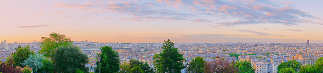 Panoramic view of Paris early in the morning at sunrise / Picture taken at Montmartre