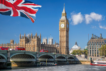 Big Ben and Houses of Parliament with boat in London, England, UK - obrazy, fototapety, plakaty