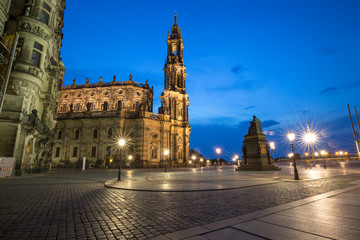 Fototapeta premium Square with Cathedral of the Holy Trinity (Katholische Hofkirche) in Dresden, Germany
