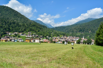 Fototapeta na wymiar Bondo, Sella Giudicarie. Trentino Alto Adige, Italia