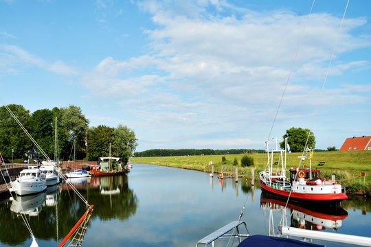 Alter Hafen Hooksiel, Nordsee	