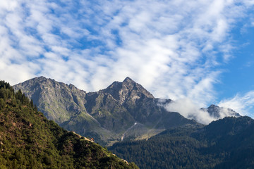 Fototapeta na wymiar Rötelspietze am Morgen, Südtirol, Alpen, Italien