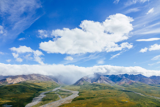 View looking south from Polychrome Overlook, Denlai National Park, Alaska, USA