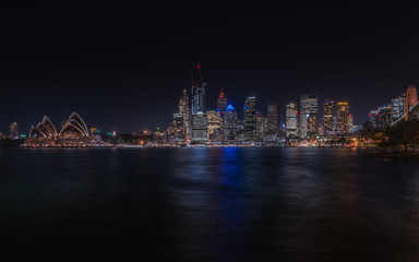 Fototapeta na wymiar Sydney harbour at night