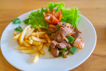 Delicious recipe of Asian style stir fried beef and salad