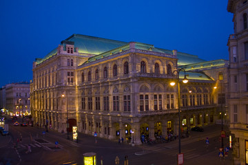 Fototapeta na wymiar Vienna's State Opera House, Austria