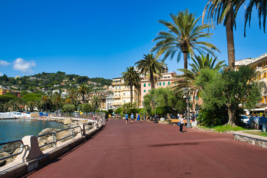 RAPALLO, LIGURIA, ITALY - AUGUST 16, 2019: A wonderful view of the promenade in the city of Rapallo. Lungomare Vittorio Veneto. Beautiful resort town in Italy. Holidays in Europe